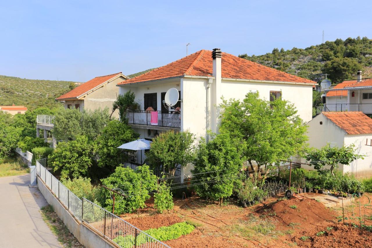 Apartment By The Sea Poljica, Trogir - 2034 Marina